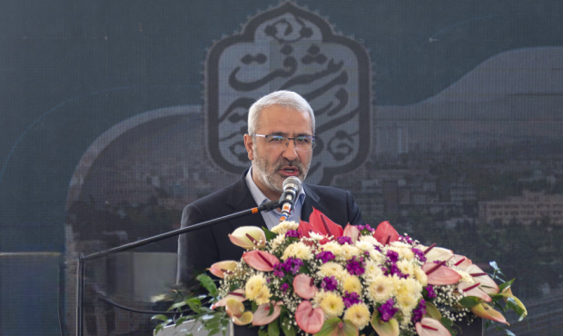 بهره برداری از تقاطع غیر همسطح موذن در کرج؛ شهردار: گره‌های ترافیکی در حال باز شدن است